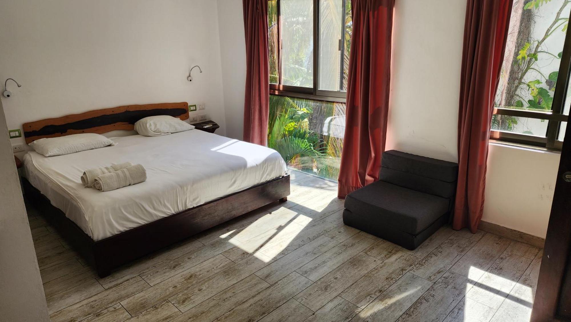 The Green Village Boutique Hotel Плая дел Кармен Стая снимка