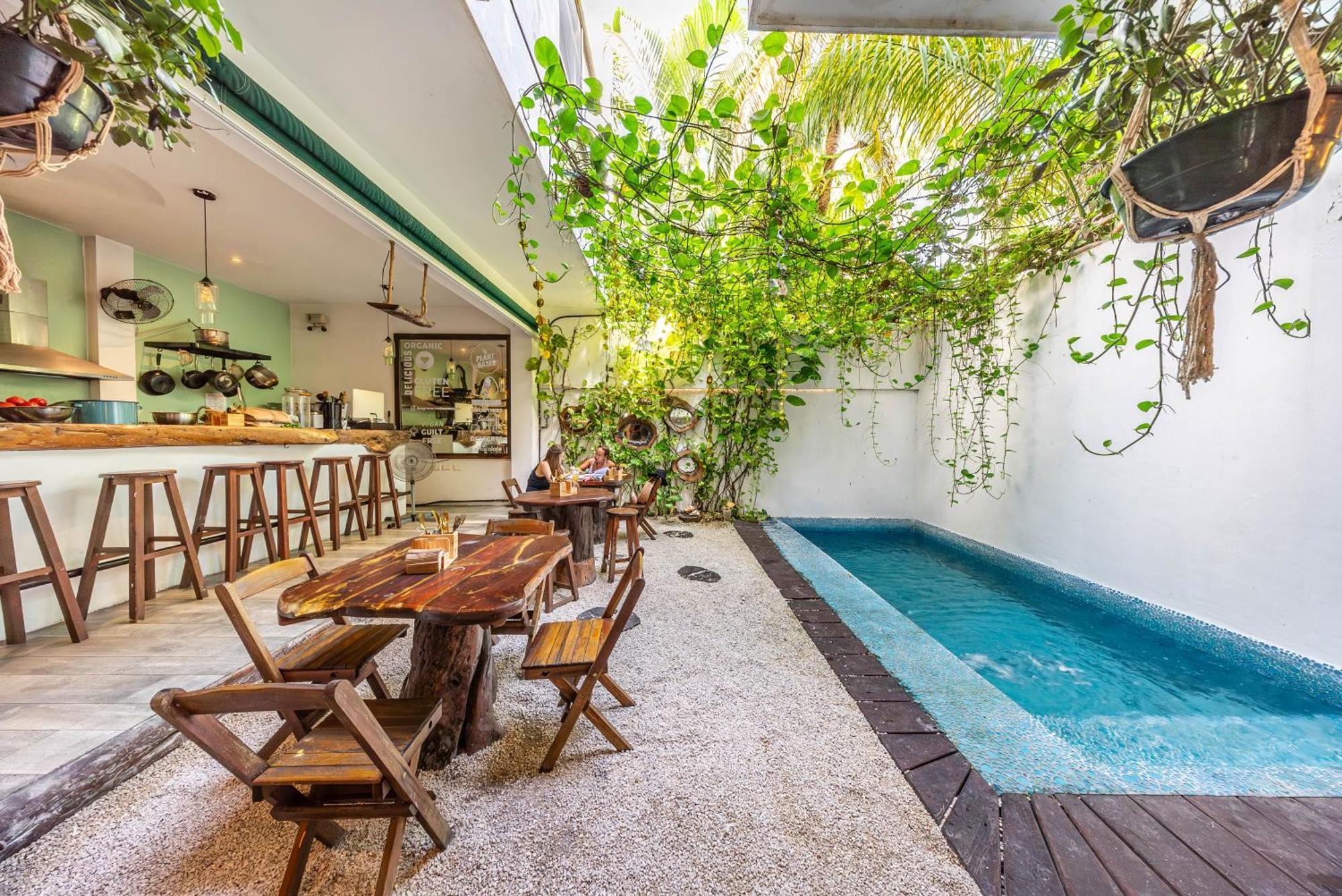 The Green Village Boutique Hotel Плая дел Кармен Екстериор снимка