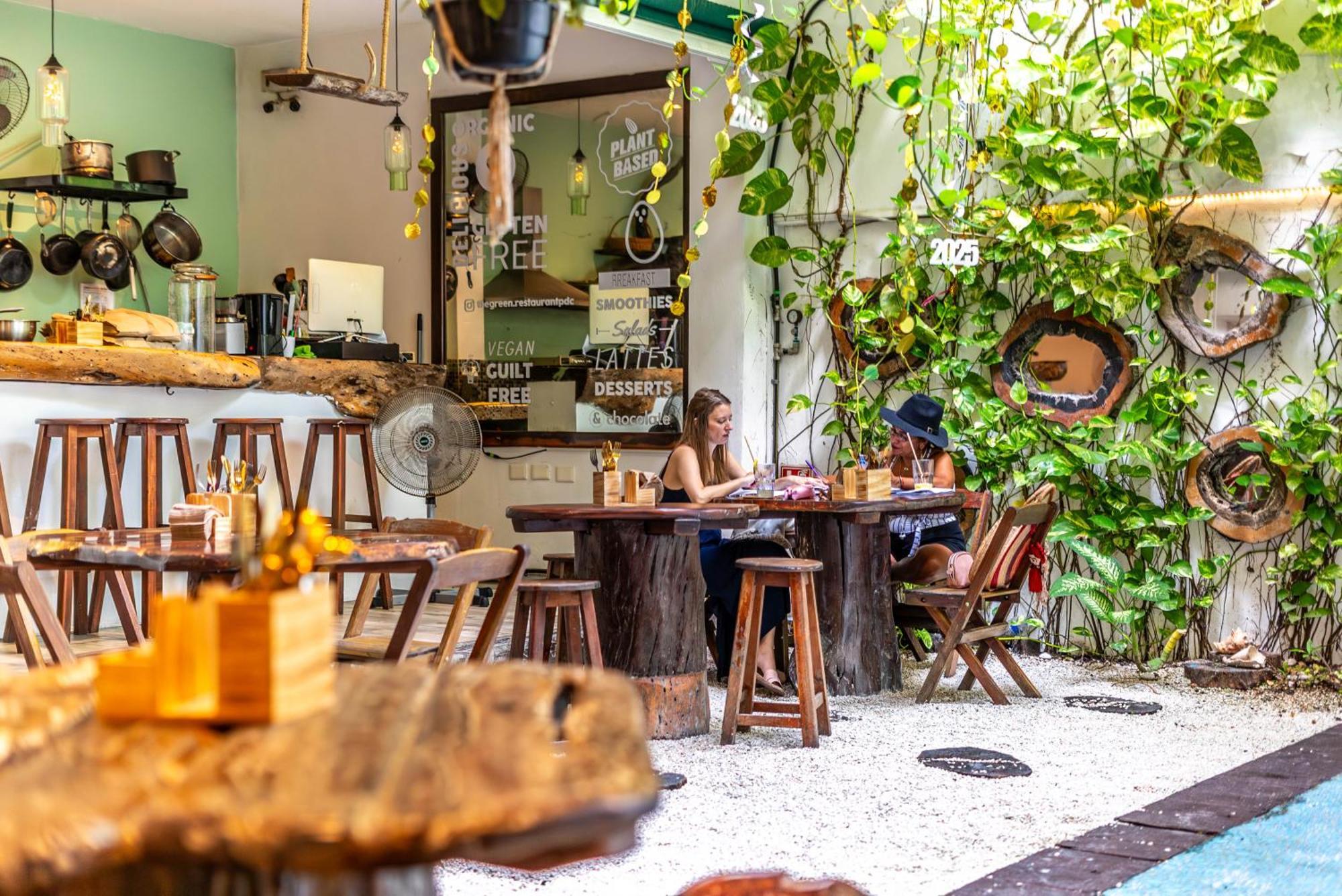 The Green Village Boutique Hotel Плая дел Кармен Екстериор снимка